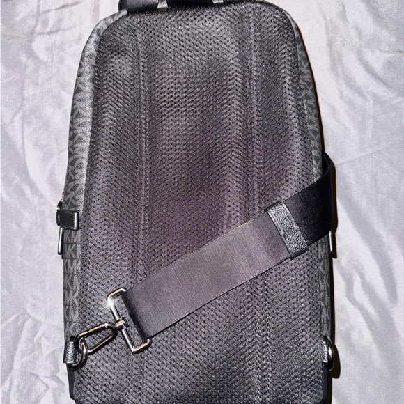 Michael Kors Black and Red Men's Backpack - Picture 5 of 6